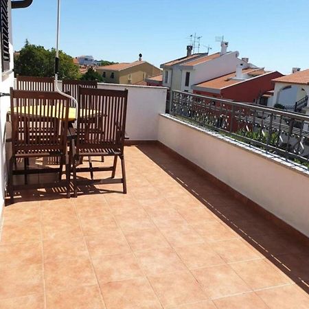 Apartments Berto - 500M To The Beach روفينج المظهر الخارجي الصورة