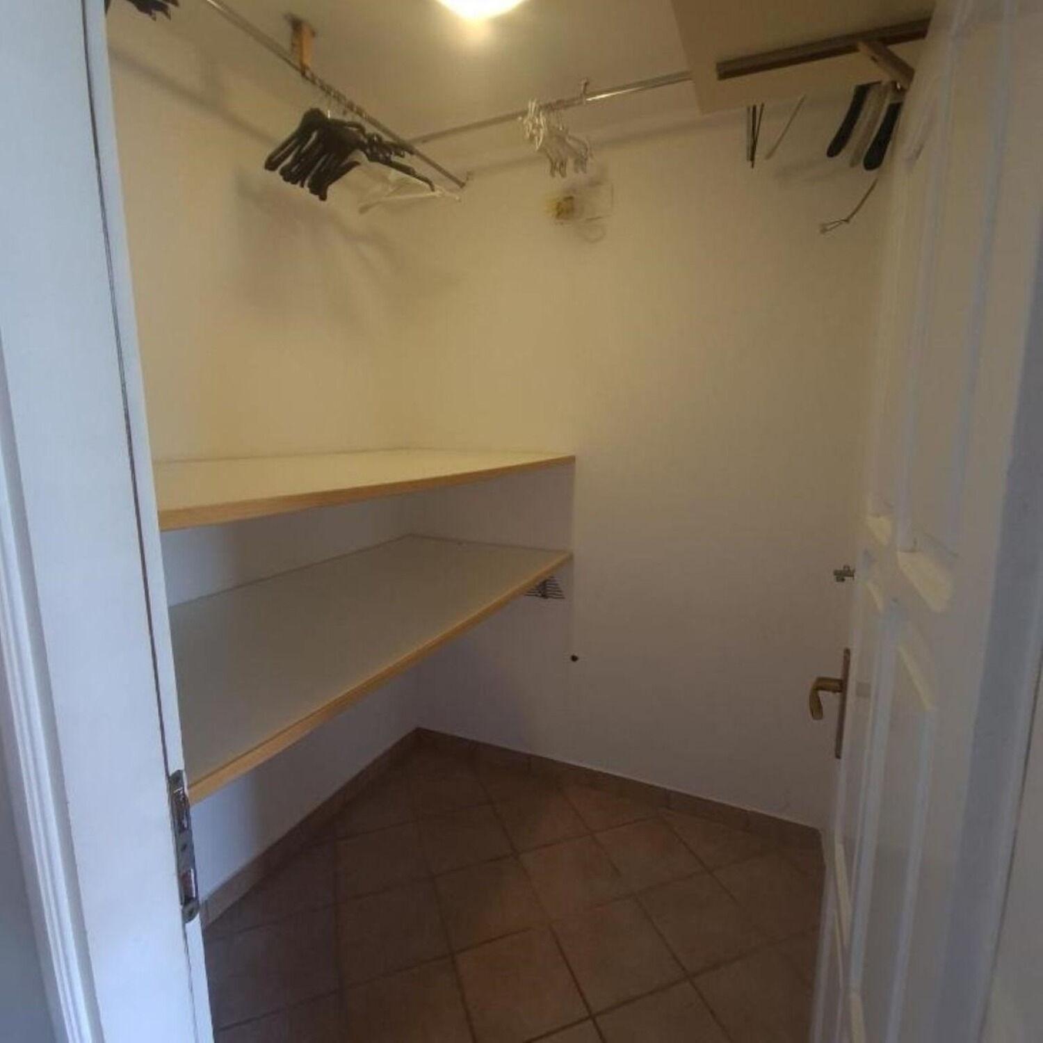 Apartments Berto - 500M To The Beach روفينج المظهر الخارجي الصورة